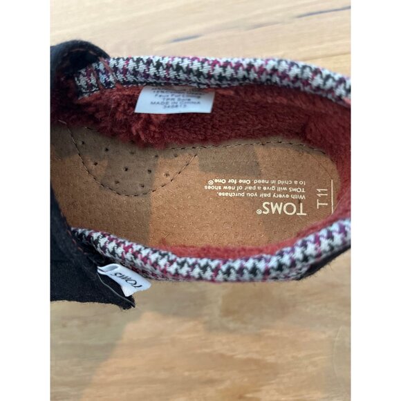 TOMS - Picture 4 of 4